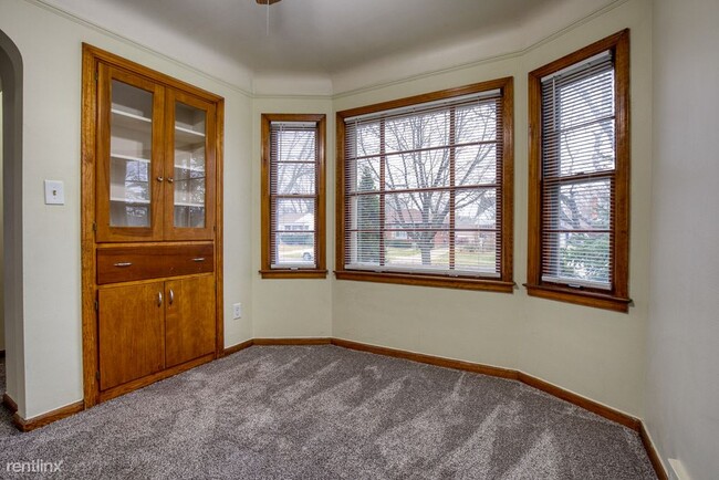 Building Photo - 3 br, 1 bath House - 17305 Olympia