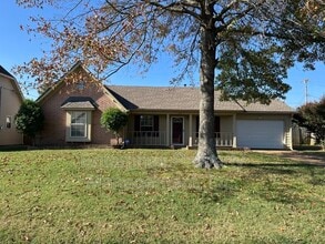 Building Photo - 3931 Long Creek Rd