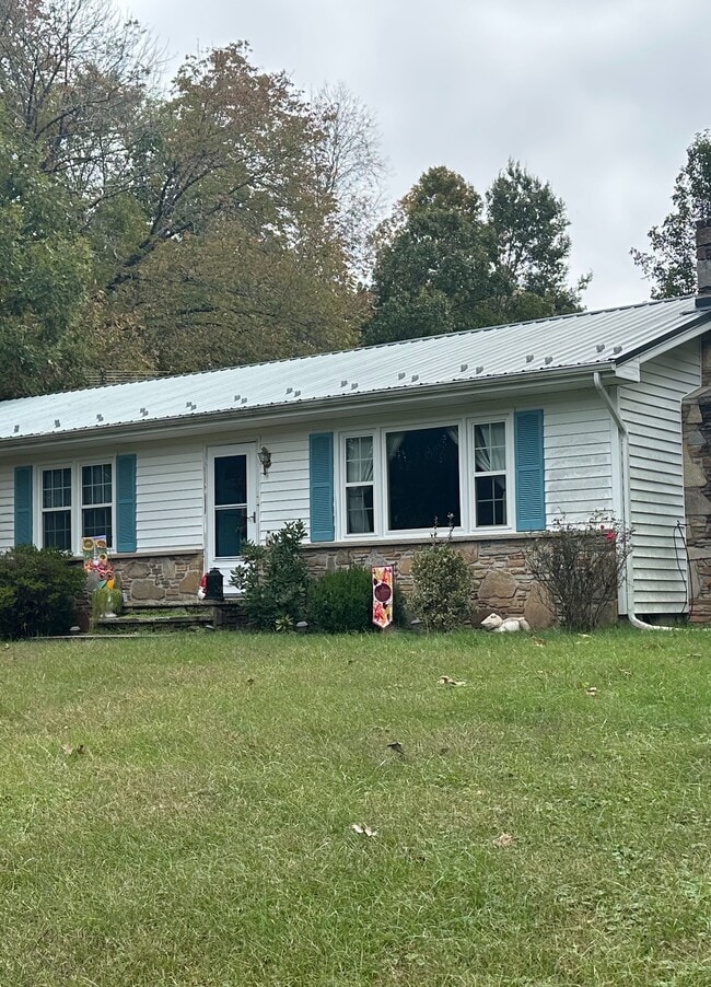 Building Photo - 2838 Plank Rd