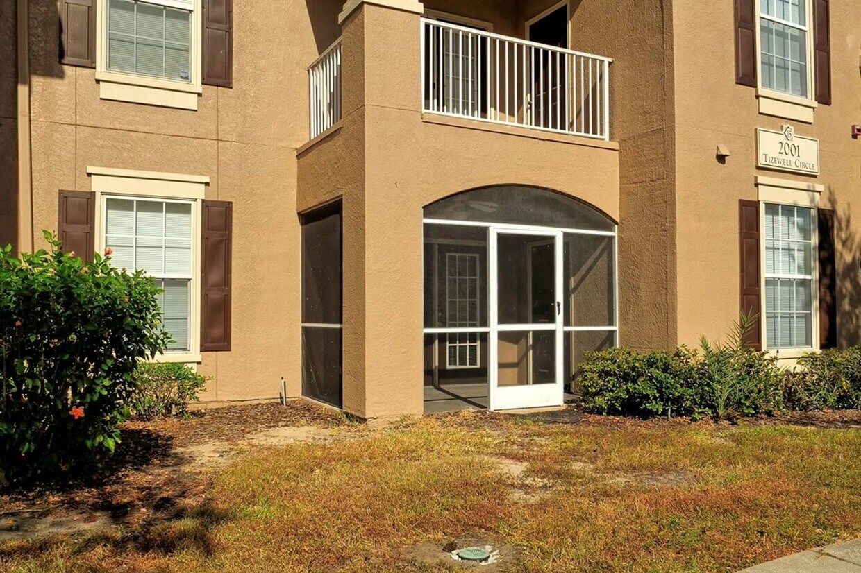 Foto principal - The Capri at Hunters Creek