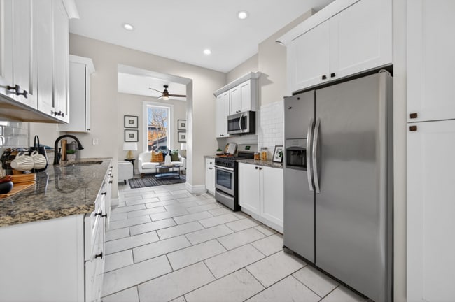 Building Photo - 2811 Missouri Ave