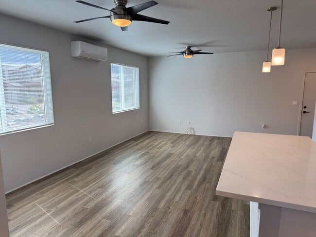 Building Photo - For Rent – 1 Bedroom, 1 Bathroom in Ho‘opili