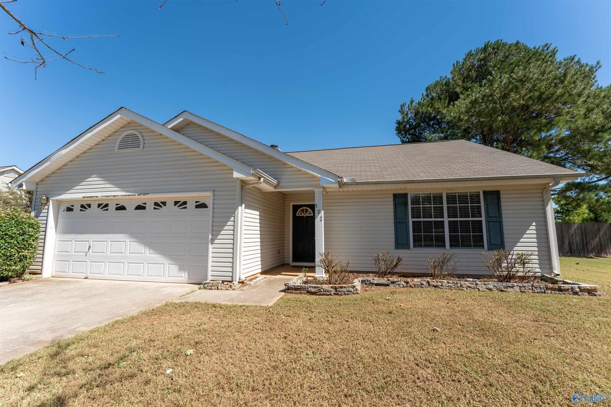 Foto principal - 122 Otter Trail SW