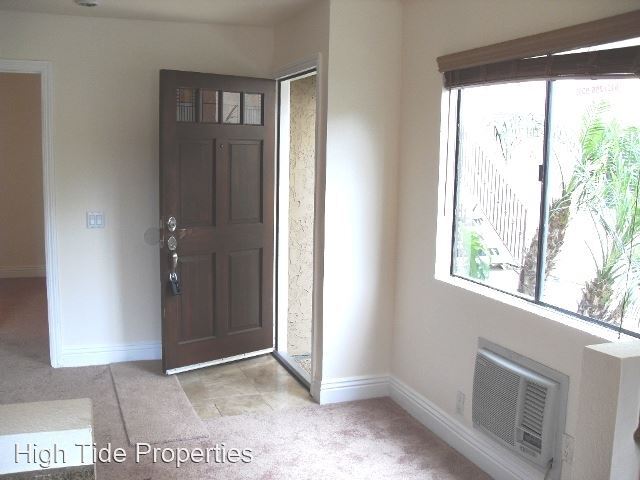 Building Photo - 1 br, 1 bath House - 10174 Camino Ruiz #43