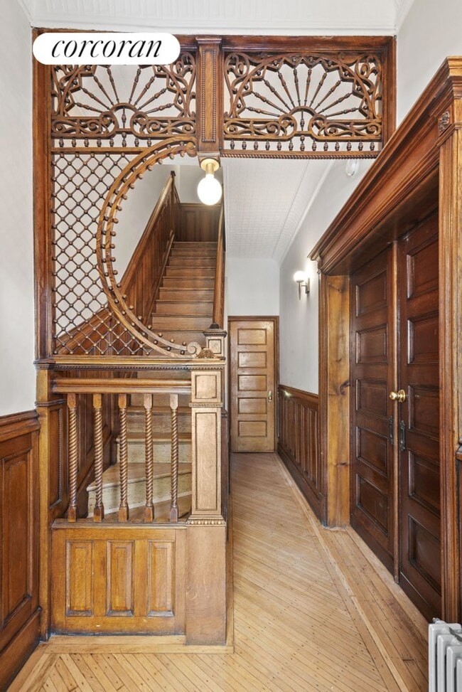 Foto del edificio - 215 Brooklyn Ave