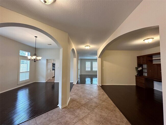 Foto del edificio - 1707 Magnolia Lake Ln