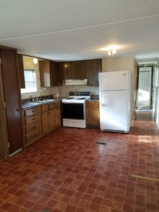 3875 Old Fort Sugar Hill Rd, Old Fort, NC 28762 House Rental in Old