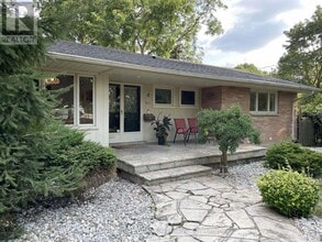 Building Photo - 505 Fanshawe Park Rd E