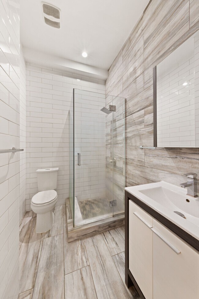 Foto del edificio - 1305 Greene Ave