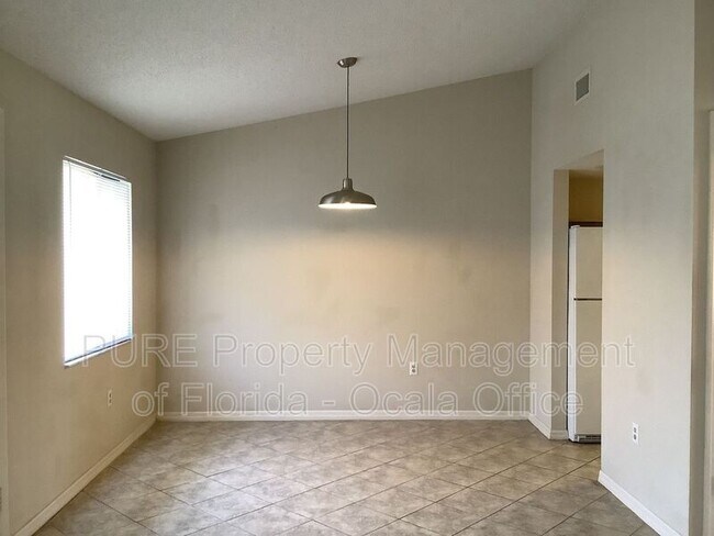 Foto del edificio - 3002 SE 5th Terrace