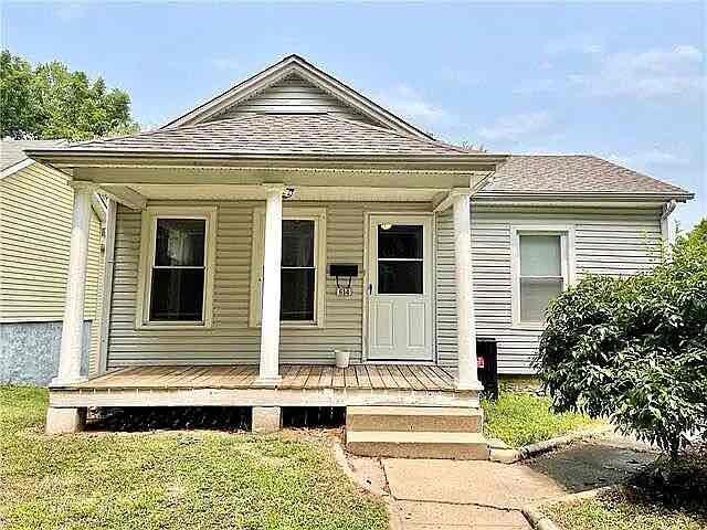 Primary Photo - 614 Walnut St