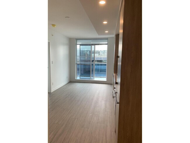 Photo du bâtiment - 13615 Fraser Hwy