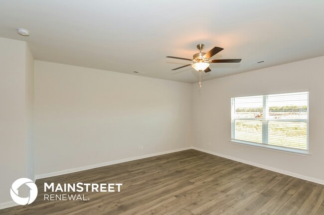 Building Photo - 2413 Alberto Dr