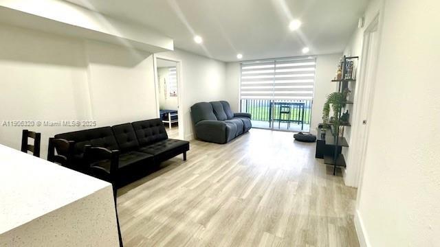 Foto del edificio - 14155 SW 87th St