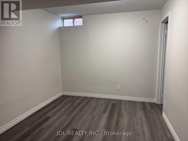 Photo du bâtiment - 41 Maria Rd