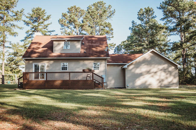 Building Photo - 3404 Cameron Hill Rd