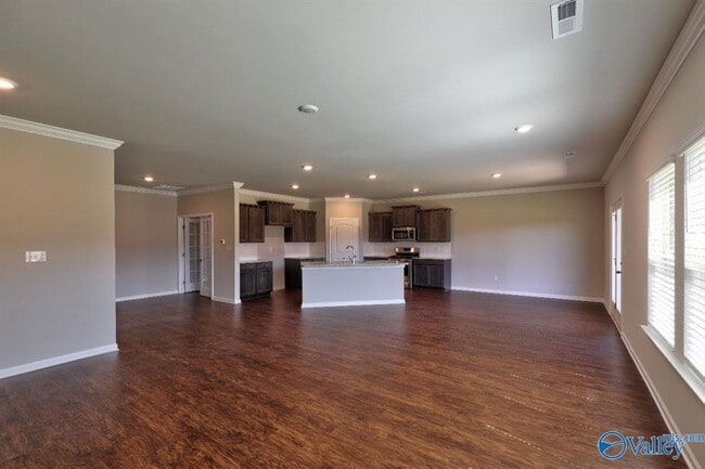 Building Photo - 128 Oak Fletcher Dr