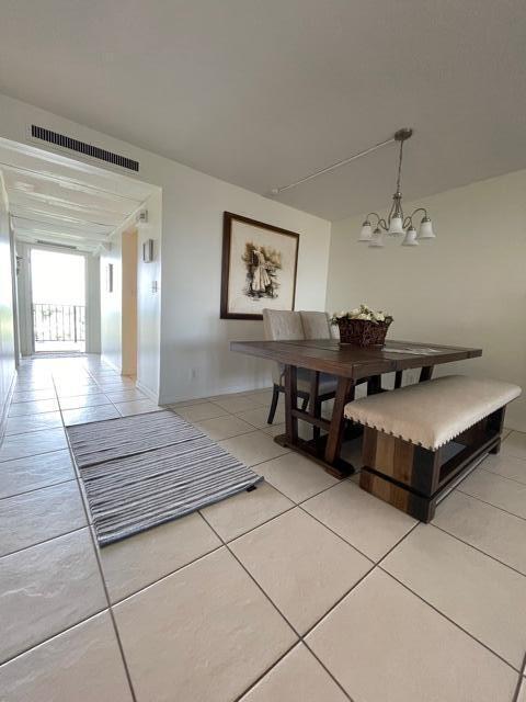 Building Photo - 4 E Royal Palm Rd