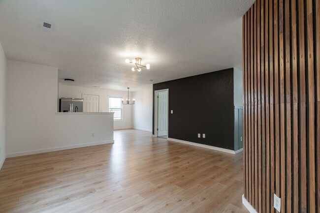 Foto del edificio - Beautiful 3-bedroom 2 bath Home in Legenda...