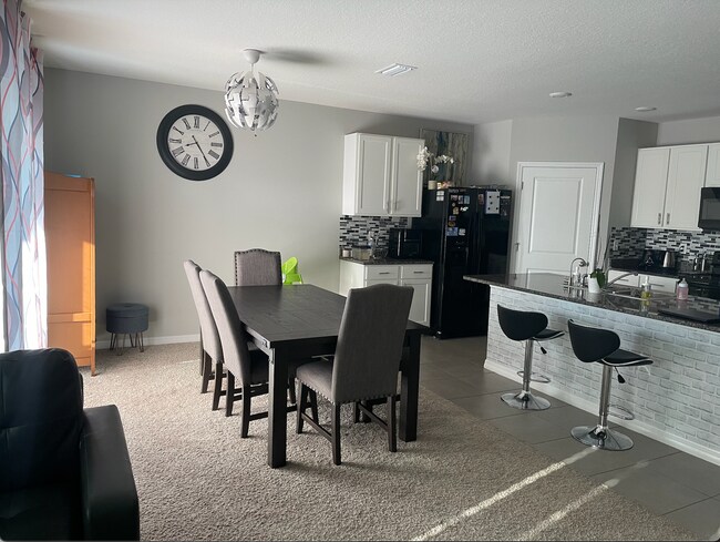 Foto del edificio - 11718 MIracle Mile Dr