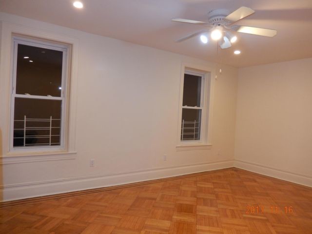 Building Photo - 3810 Avenue R
