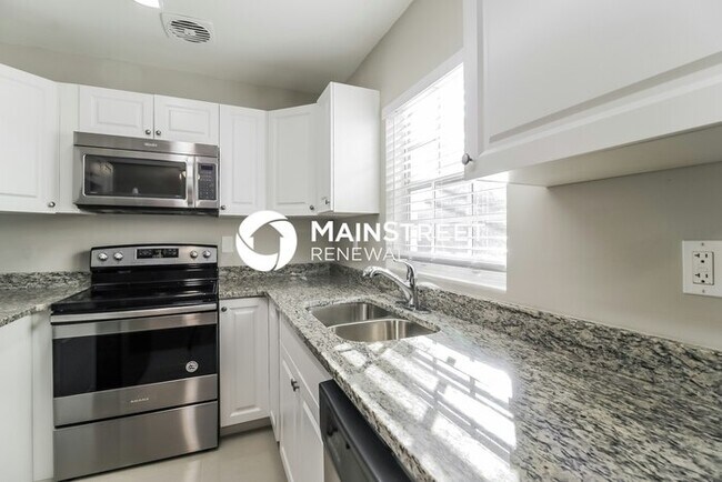 Foto del edificio - 4 Bedroom Pet-Friendly Home in Orlando, FL...