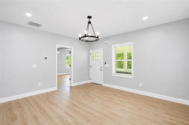 Foto del edificio - 2203 Wingate St SW