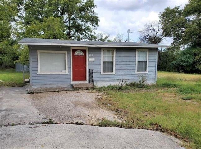 Primary Photo - 109 Warner St