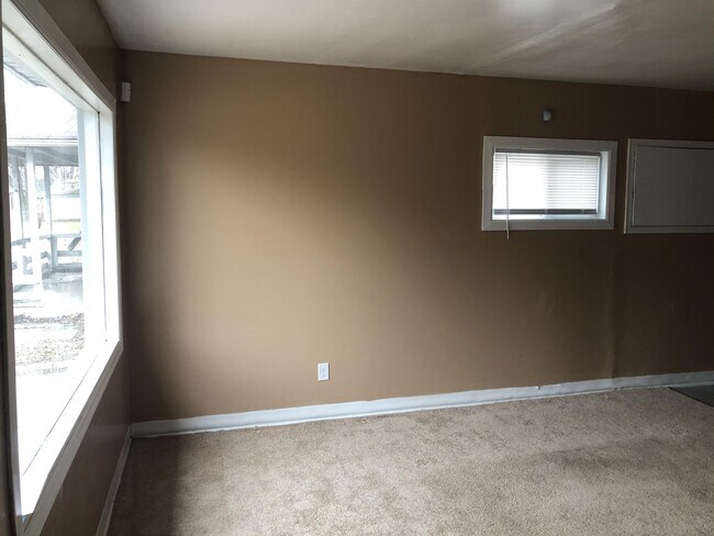 Foto del edificio - 2530 E 22nd Pl