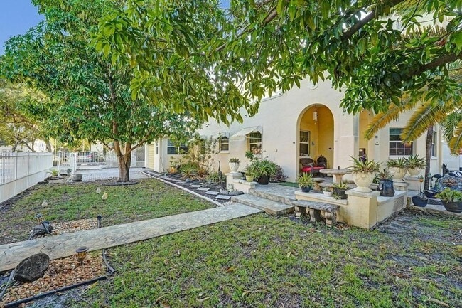 Foto del edificio - 2000 Jackson St