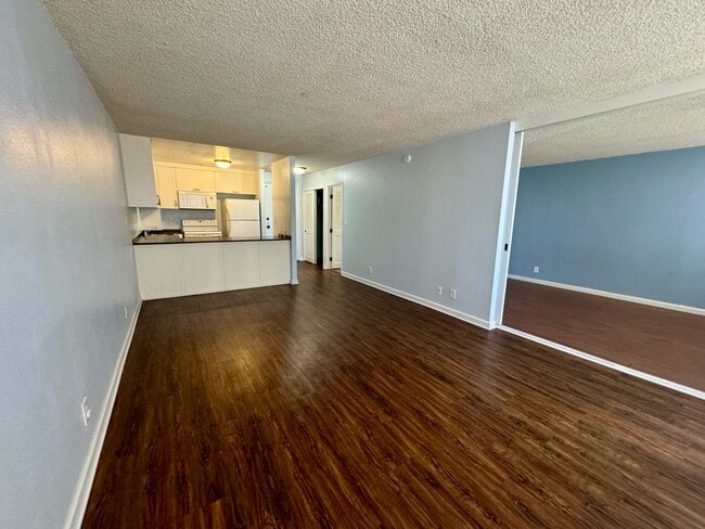 Building Photo - 55S S Kukui St