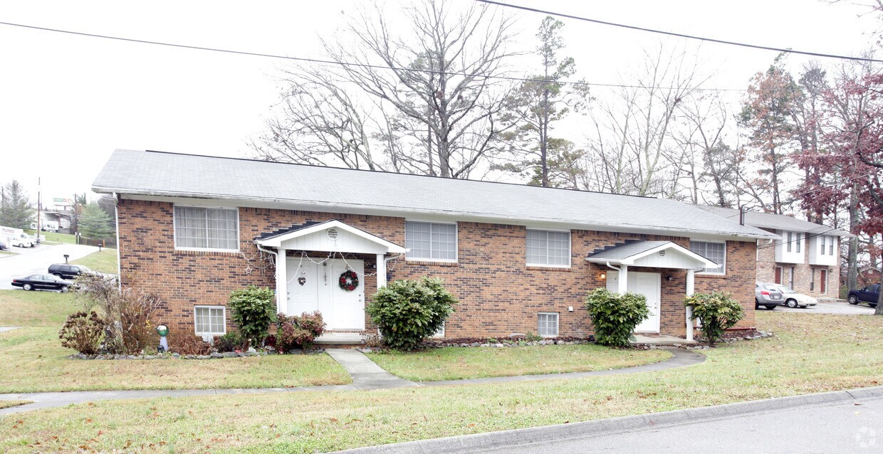 101 Cynthia Ln, Knoxville, TN 37922 Apartments in Knoxville, TN