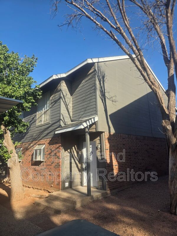 Foto del edificio - 3316 Caldera Blvd