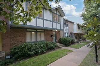 Building Photo - 378 Westview Terrace