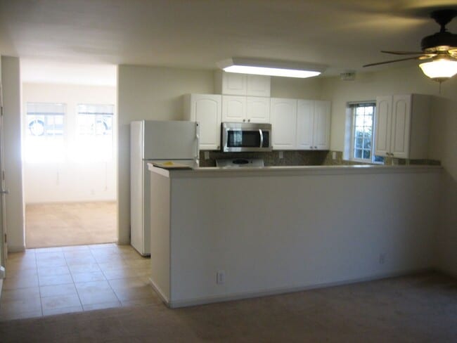 Foto del edificio - 119 Capitol Hill Dr