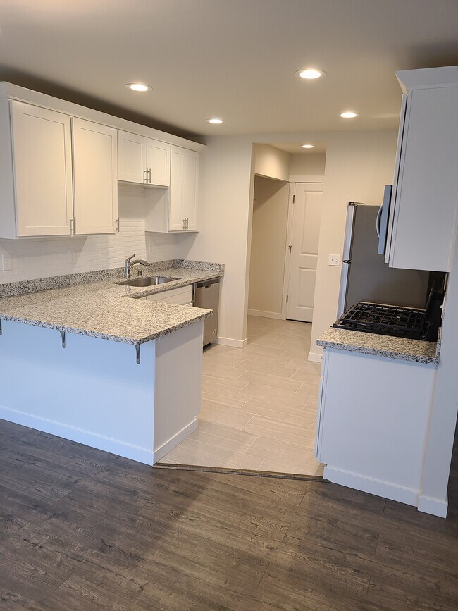 Cocina con comedor - 146 168th St E