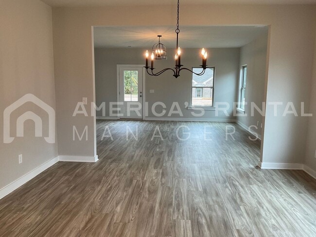 Building Photo - 486 Andrew Dr