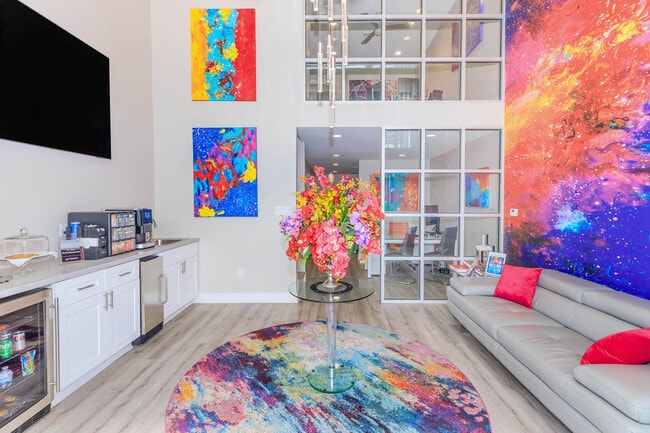 Building Photo - The Park at Malaga