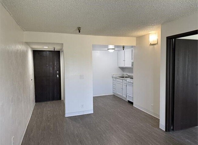 Foto del edificio - 363 E Gilbert St