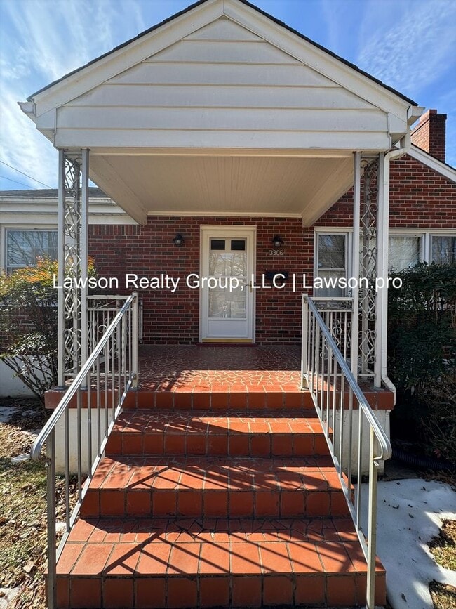 Building Photo - Meticulously Cared for Three Bedroom Ranch
