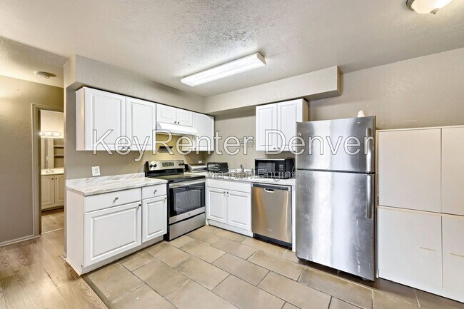 Foto del edificio - 5995 W Hampden Ave
