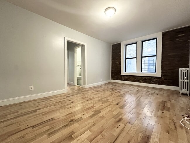 Foto del edificio - 24 Thayer St