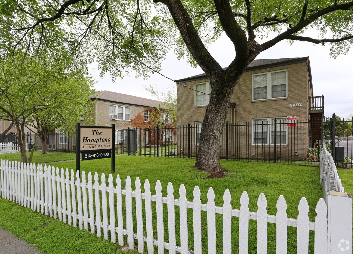 The Hampton Apartments Dallas, TX
