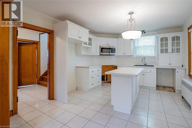 Photo du bâtiment - 324 King St E