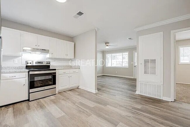 Foto del edificio - 4218 Barr St