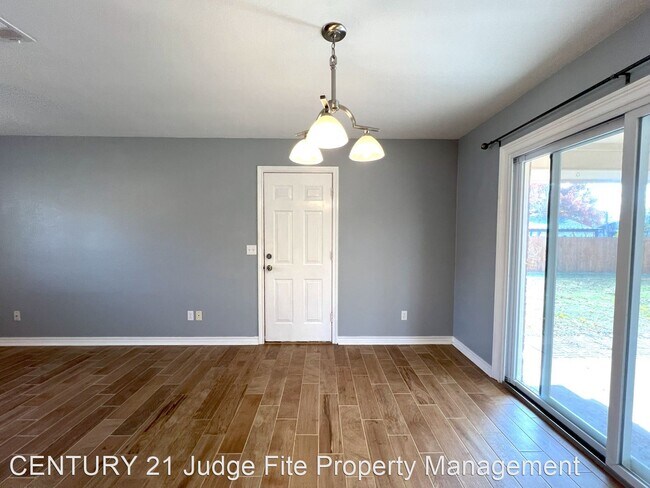 Building Photo - 2 br, 2 bath House - 408 W. Morton Street