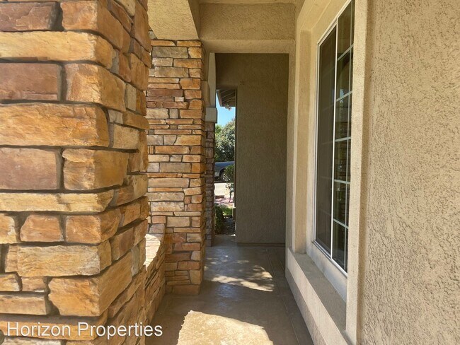 Building Photo - 3 br, 2 bath House - 3246 Cayman Island St