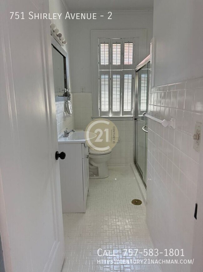 Foto del edificio - 751 Shirley Ave