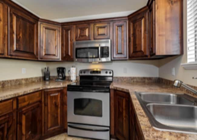 Building Photo - Great 3 Bedroom, 2.5 Bathroom Townhome in Layton!