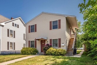 Building Photo - 28 W Wilson Blvd